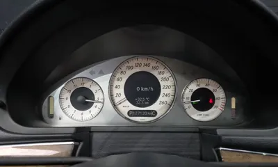 Mercedes-Benz E-Class 2009, 127133 км, за 9700000 KRW - фото 8