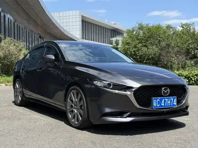 Mazda 3 Axela 2023, 11000 км, за 102800 CNY - фото 3