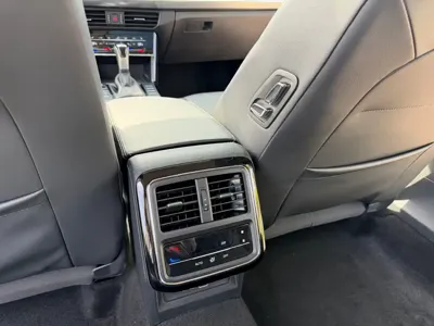 Volkswagen Passat 2023, 61000 км, за 119800 CNY - фото 19