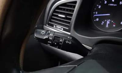 Hyundai Avante 2017, 51153 км, за 10900000 KRW - фото 19