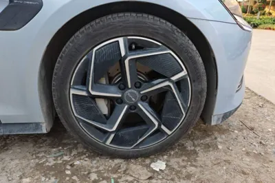 BYD Seal 2022, 55300 км, за 116500.02 CNY - фото 9