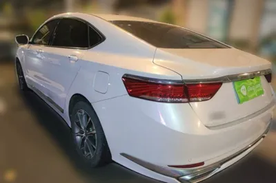 Geely Auto Emgrand GT 2021, 61600 км, за 49597.98 CNY