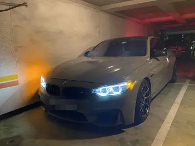 BMW M4 · 2015 год