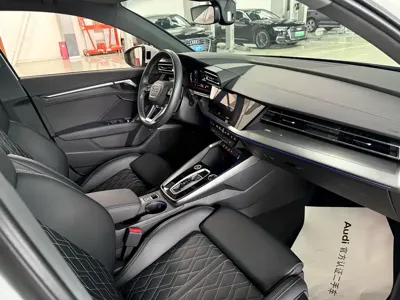 Audi A3 2025, 23000 км, за 117800 CNY - фото 9