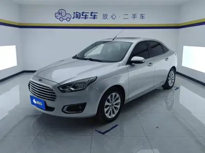 Ford Escort · 2015 год