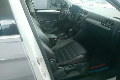 Volkswagen Tiguan 2017, 87700 км, за 78346.6 CNY - фото 19
