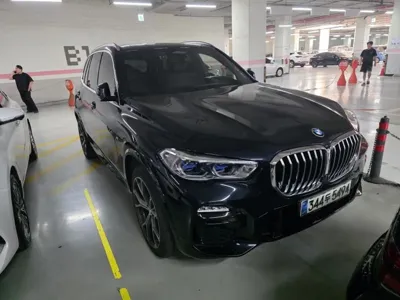 BMW X5 2021, 111378 км, за 63900000 KRW