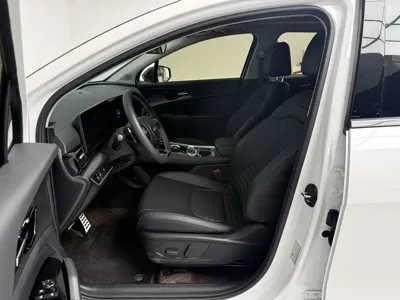 Kia Sportage 2025, 4800 км, за 106800 CNY - фото 6