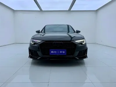 Audi A6L 2024, 38100 км, за 239800 CNY