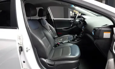 Hyundai Ioniq 2016, 71064 км, за 11300000 KRW - фото 11