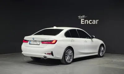 BMW 3-Series 2022, 23237 км, за 29990000 KRW