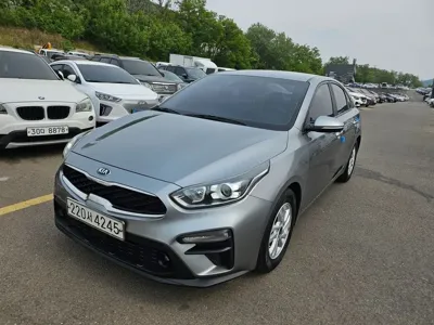 Kia K3 · 2019 год