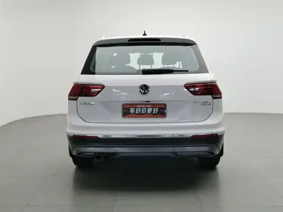 Volkswagen Tiguan L 2017, 85300 км, за 57800 CNY