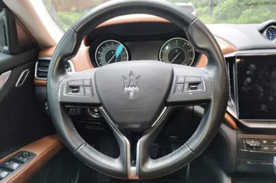 Maserati Ghibli 2021, 42200 км, за 254264.45 CNY - фото 10