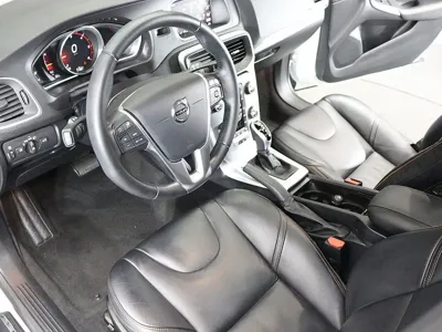 Volvo V40 2019, 72000 км, за 14300000 KRW - фото 17