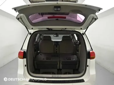 Kia Canival 2017, 146062 км, за 10300000 KRW - фото 19