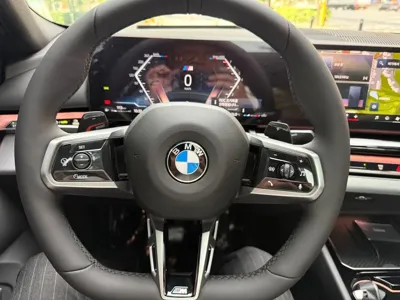 BMW 5-Series 2025, 1800 км, за 39000000 KRW - фото 8