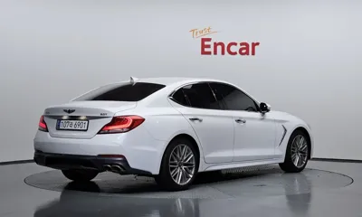 Genesis G70 2019, 81026 км, за 20200000 KRW