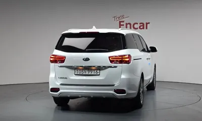 Kia Canival 2020, 63037 км, за 22400000 KRW - фото 4
