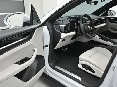 Porsche Macan 2025, 11706 км, за 105000000 KRW - фото 11