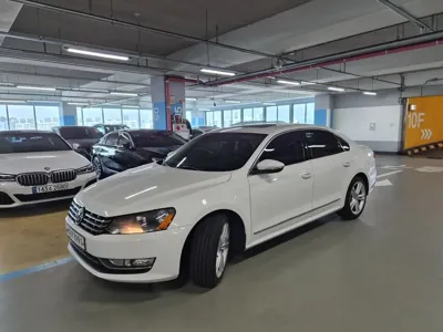 Volkswagen Passat 2015, 294657 км, за 3200000 KRW