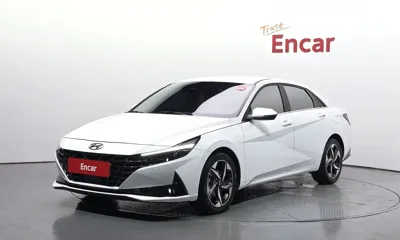 Hyundai Avante · 2021 год