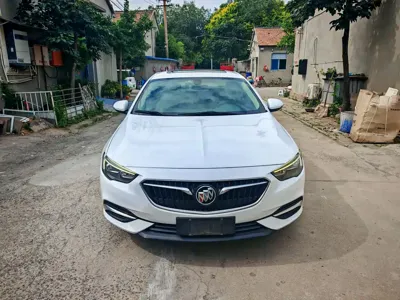 Buick Regal 2018, 90000 км, за 38000 CNY