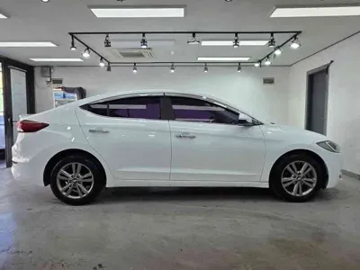 Hyundai Avante 2016, 152778 км, за 8980000 KRW