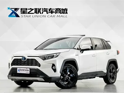Toyota RAV4 · 2021 год