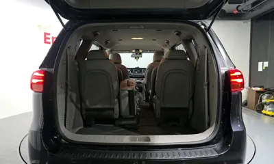 Kia Canival 2019, 19213 км, за 19900000 KRW - фото 20