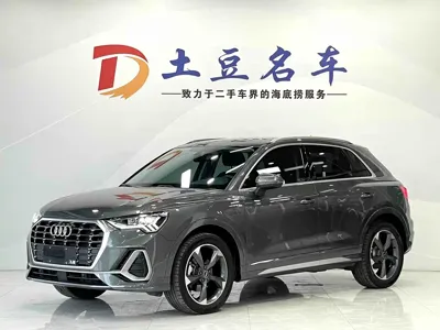 Audi Q3 · 2022 год