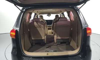 Kia Canival 2018, 151385 км, за 10000000 KRW - фото 20
