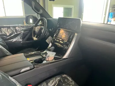 Lexus LX 2025, 60 км, за 225000000 KRW - фото 12