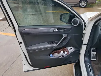Volkswagen Tiguan L 2021, 26500 км, за 99000 CNY - фото 7