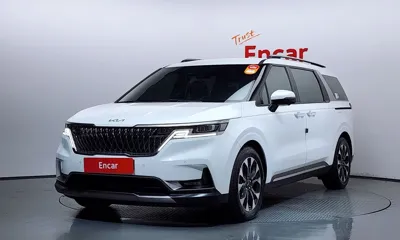 Kia Canival · 2023 год