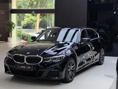 BMW 3 Series · 2022 год