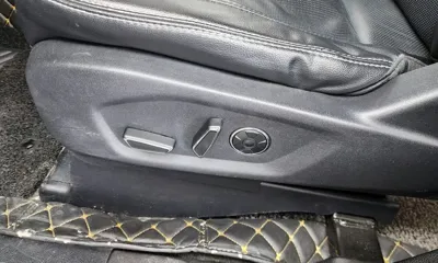 Ford Explorer 2016, 119086 км, за 12500000 KRW - фото 32