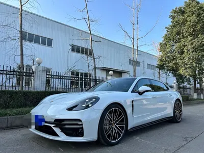 Porsche Panamera 2018, 97000 км, за 398800 CNY