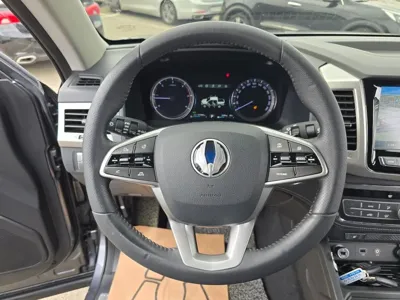 KG_Mobility_Ssangyong Rexton 2019, 131900 км, за 13900000 KRW - фото 9
