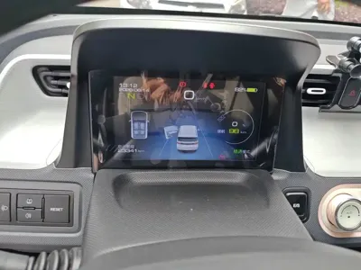 Wuling MINIEV 2022, 23300 км, за 17900 CNY - фото 4