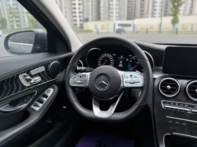 Mercedes-Benz C-Class 2020, 120000 км, за 109800 CNY - фото 13
