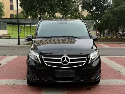 Mercedes-Benz V-Class 2018, 150000 км, за 98000 CNY