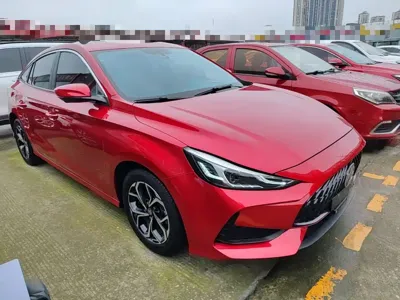 MG MG5 2021, 47800 км, за 34700 CNY