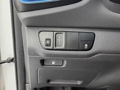 Hyundai Ioniq 2016, 235361 км, за 6800000 KRW - фото 18