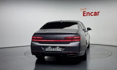 Genesis G90 2020, 61070 км, за 43800000 KRW