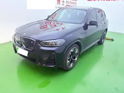 BMW iX3 · 2024 год