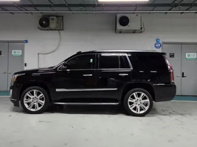 Cadillac Escalade 2018, 57000 км, за 34900000 KRW