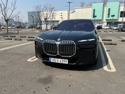 BMW 7-Series 2024, 24500 км, за 106000000 KRW - фото 2