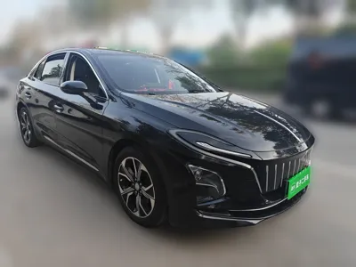 Hongqi E-QM5 2023, 135300 км, за 63261.9 CNY - фото 3