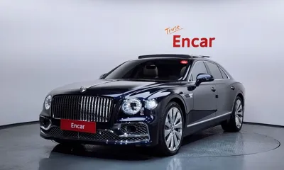 Bentley Flying Spur · 2022 год